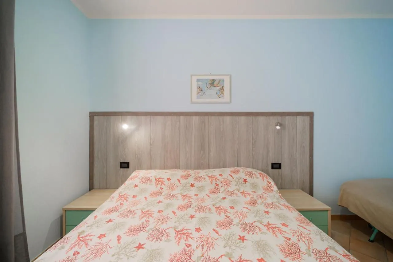 Relais Nisportino Borgo Alloro Fonte Ed Aida - Goelba Apartment