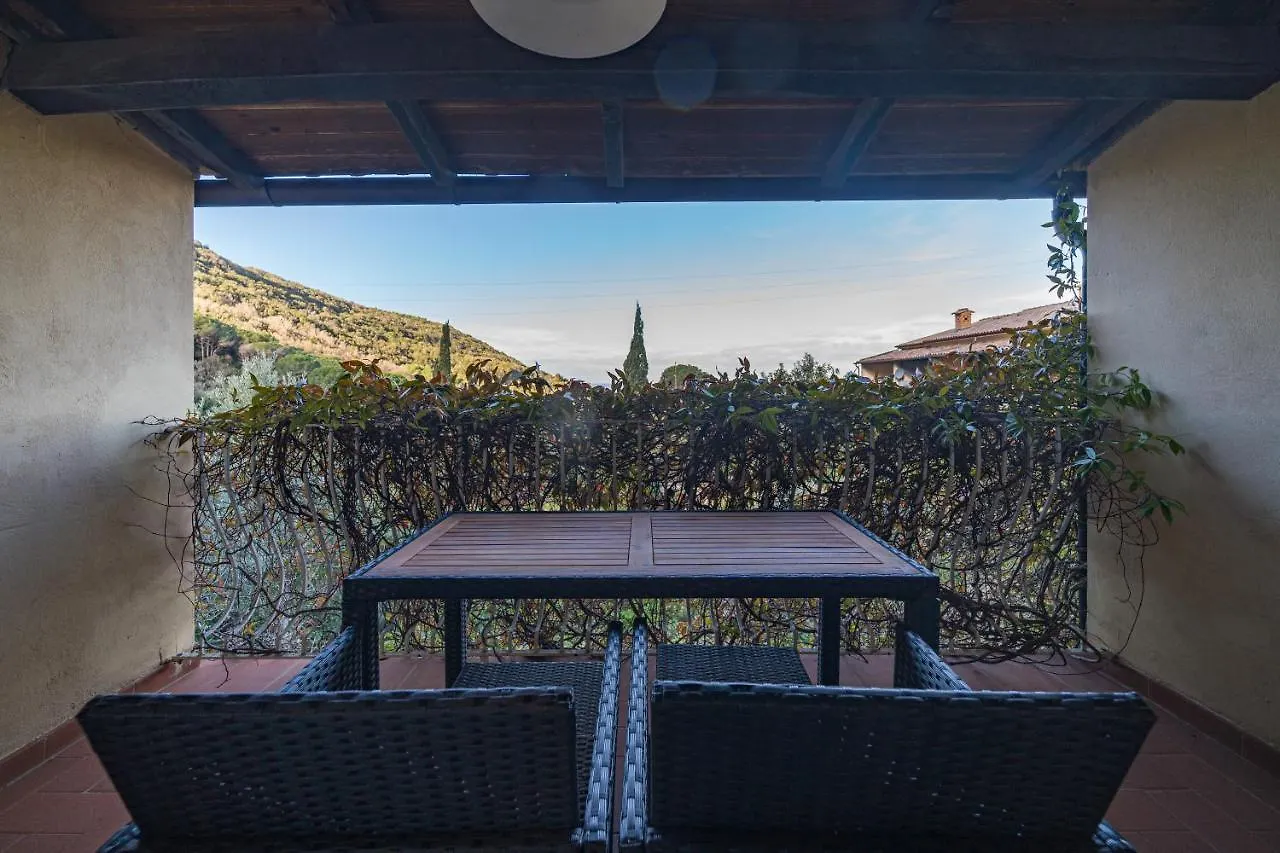 Relais Nisportino Borgo Alloro Fonte Ed Aida - Goelba Italy