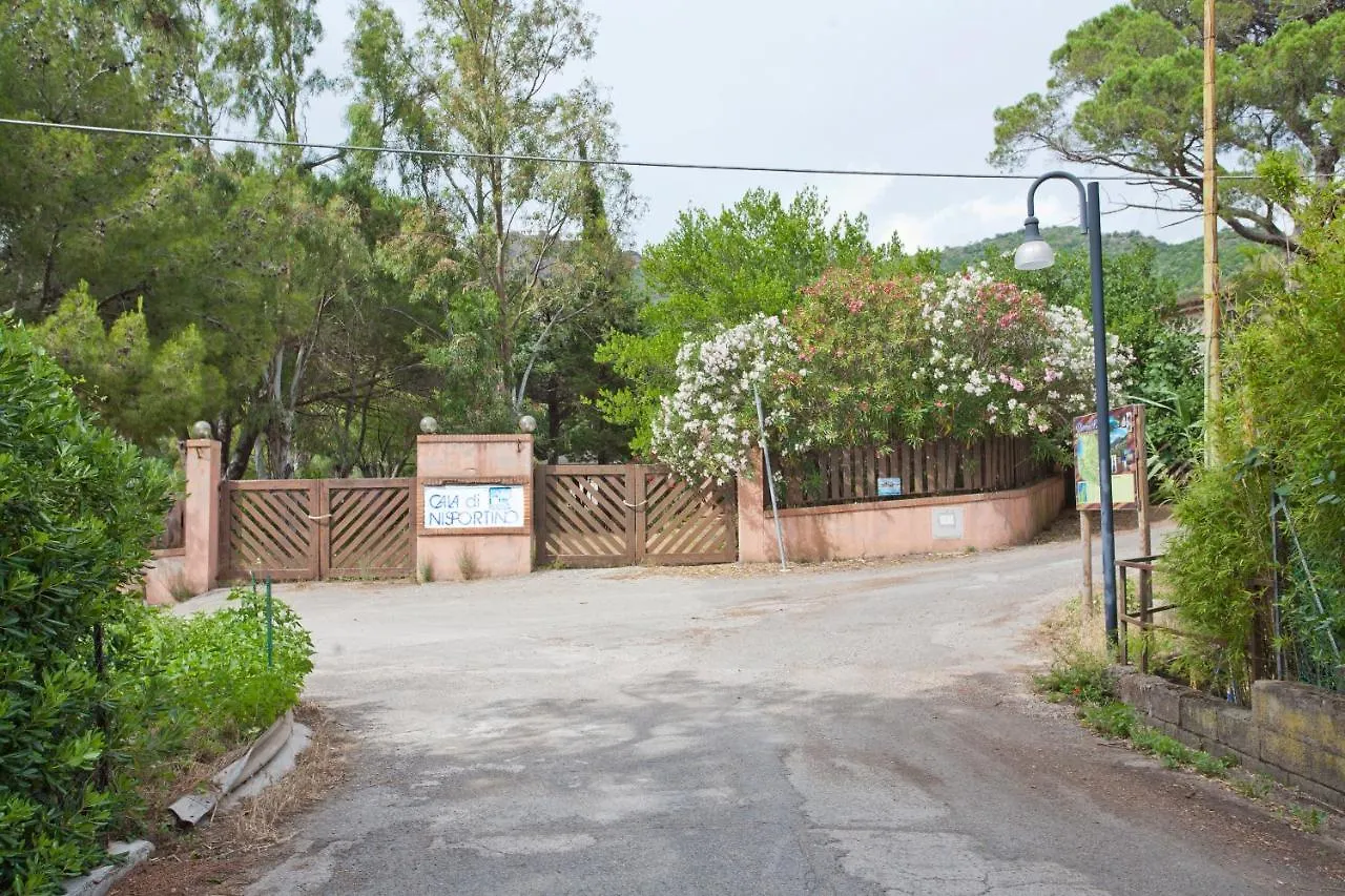 Apartment Relais Nisportino Borgo Alloro Fonte Ed Aida - Goelba