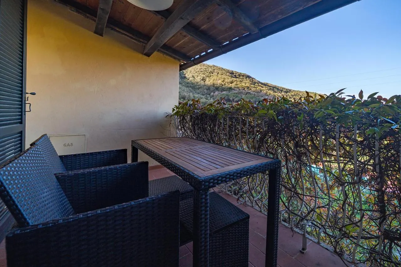 Relais Nisportino Borgo Alloro Fonte Ed Aida - Goelba Casa Castagno