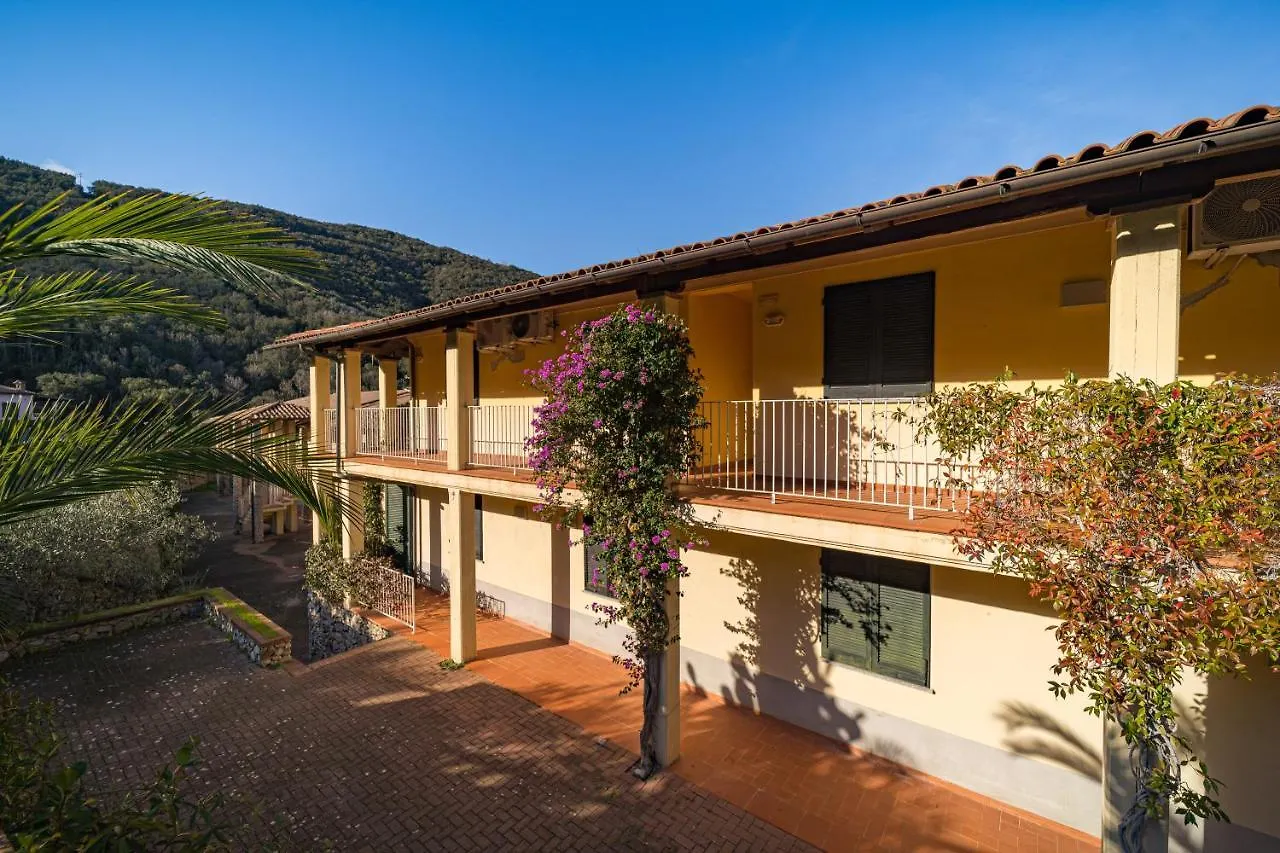 Apartment Relais Nisportino Borgo Alloro Fonte Ed Aida - Goelba