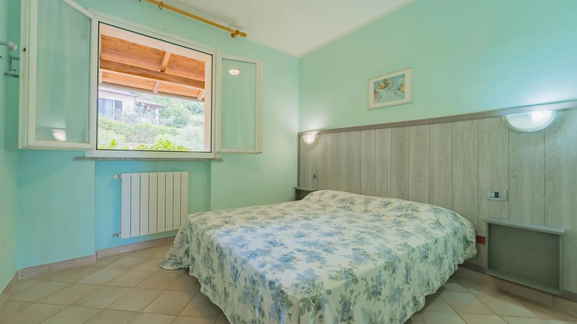 Relais Nisportino Borgo Alloro Fonte Ed Aida - Goelba Casa Castagno