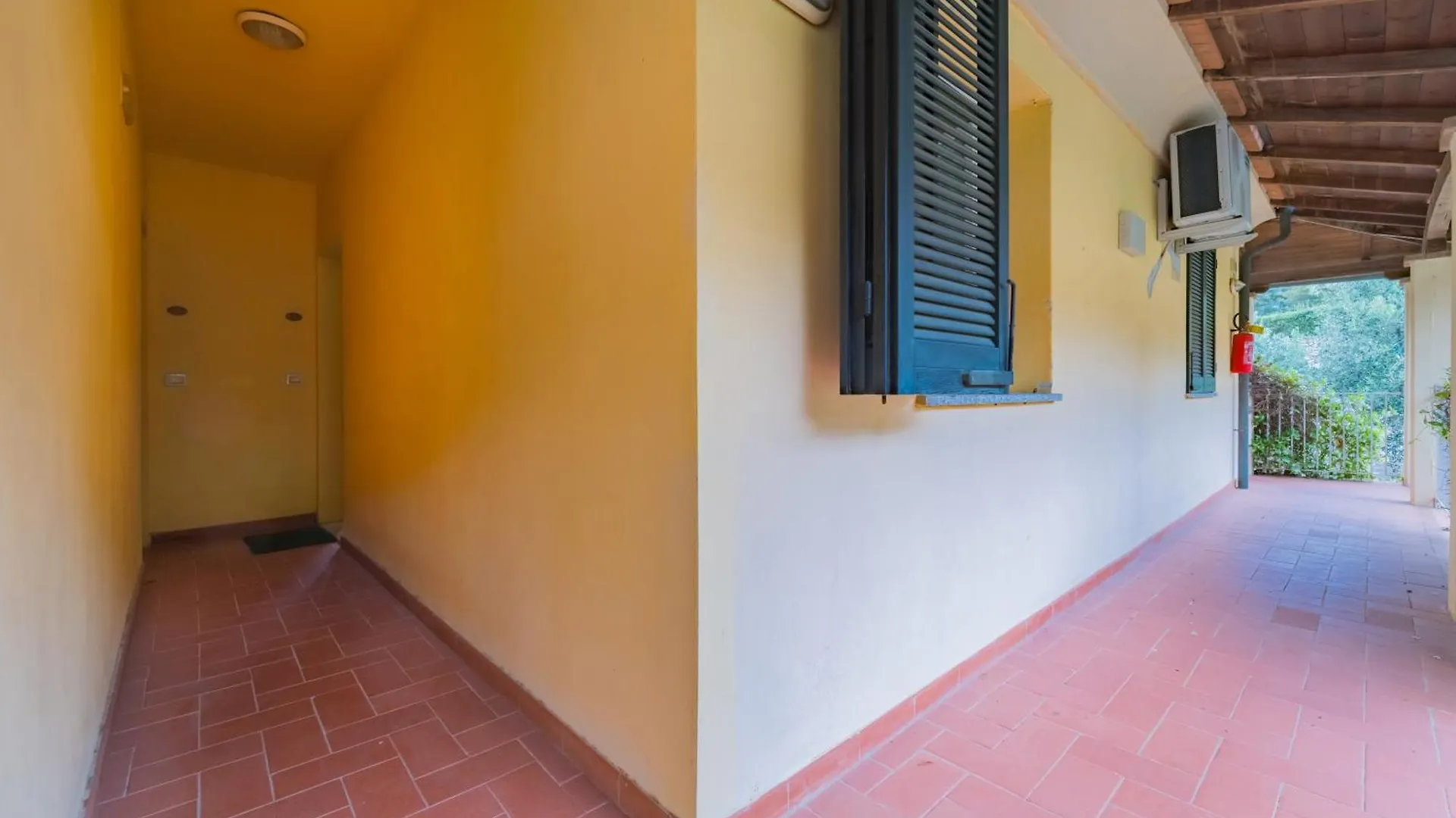 Relais Nisportino Borgo Alloro Fonte Ed Aida - Goelba Casa Castagno