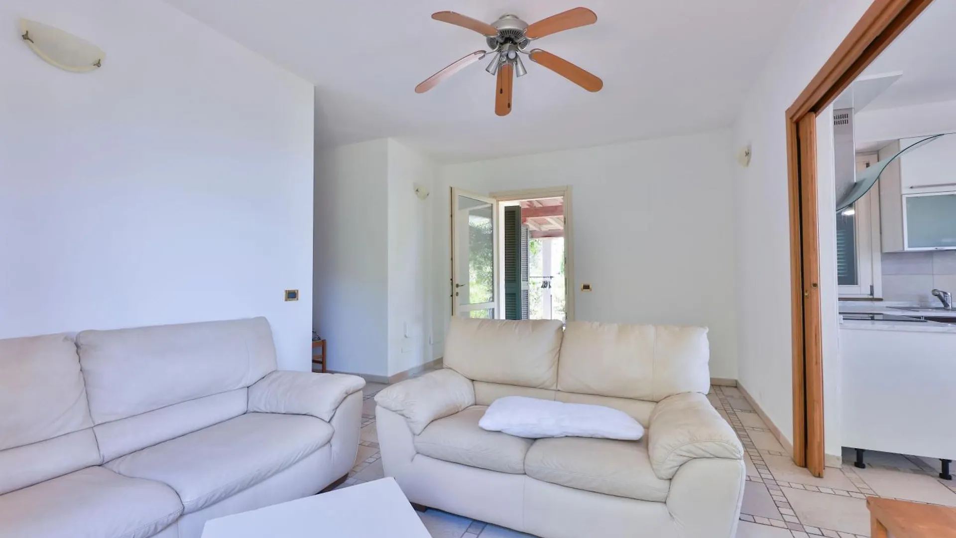 Relais Nisportino Borgo Alloro Fonte Ed Aida - Goelba Apartment