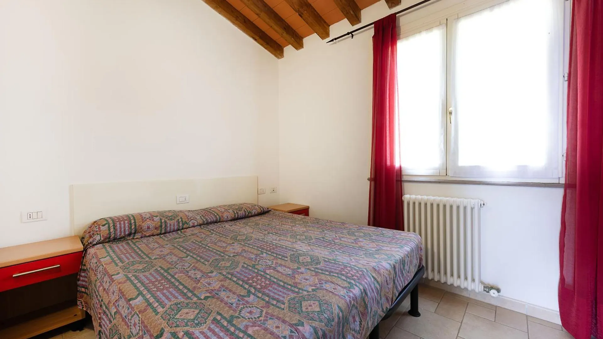 Relais Nisportino Borgo Alloro Fonte Ed Aida - Goelba