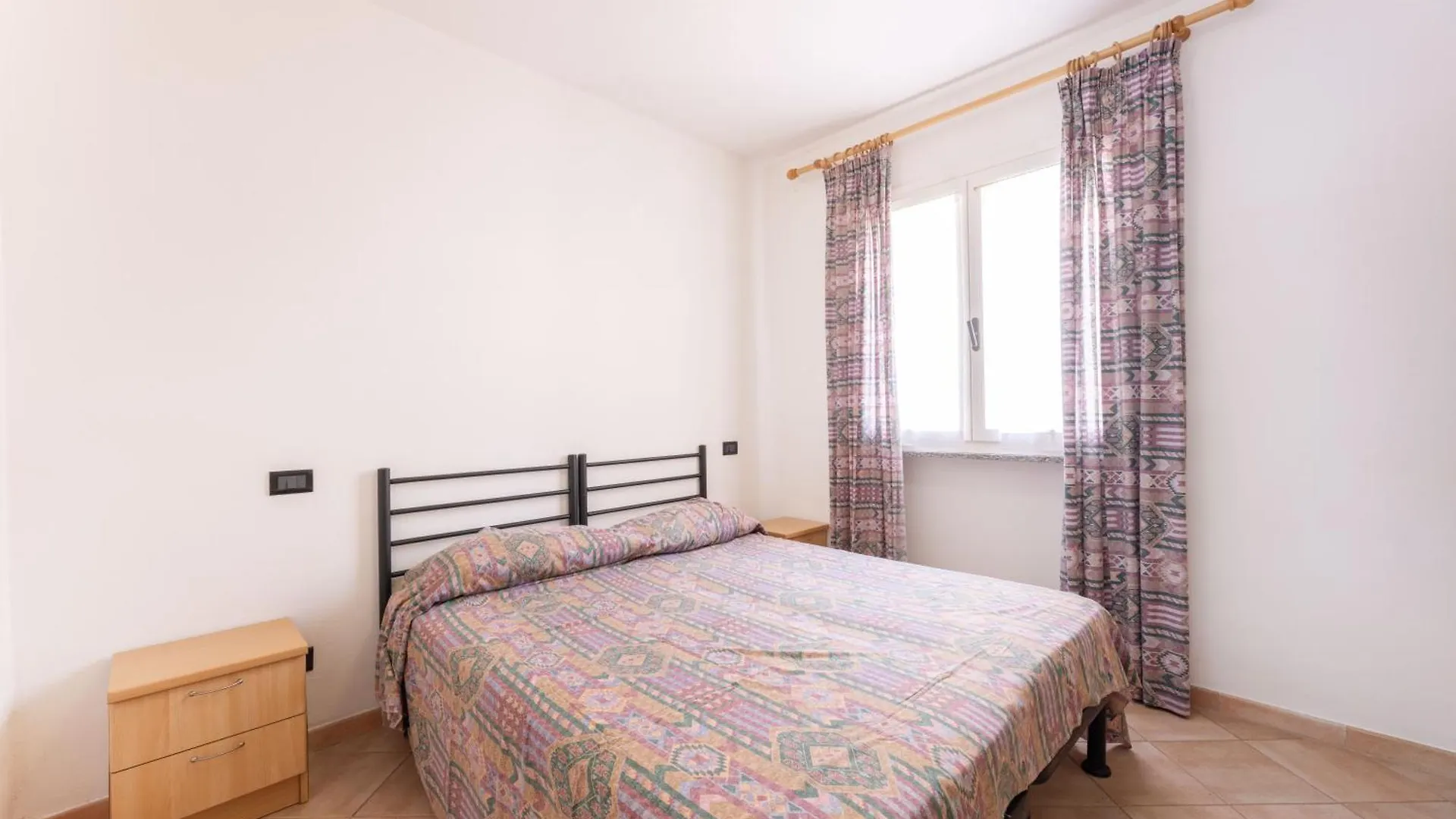 Relais Nisportino Borgo Alloro Fonte Ed Aida - Goelba Casa Castagno