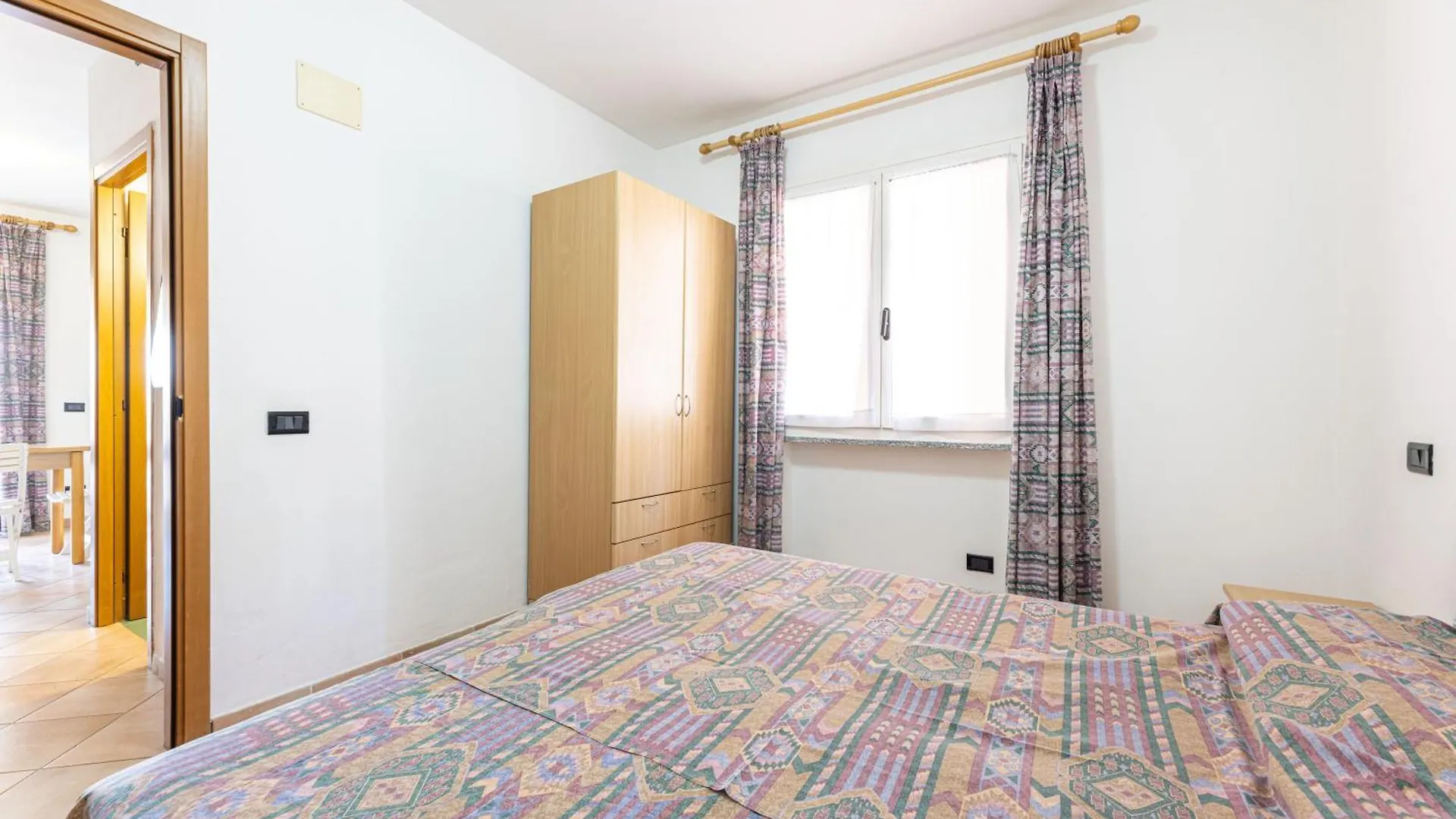 Relais Nisportino Borgo Alloro Fonte Ed Aida - Goelba Casa Castagno