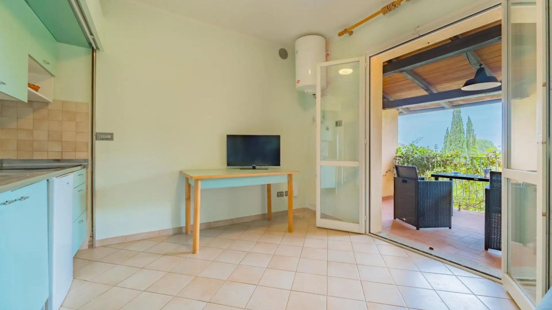 Apartament Residence Nisportino Borgo Alloro, Fonte Ed Aida Rio dellʼElba