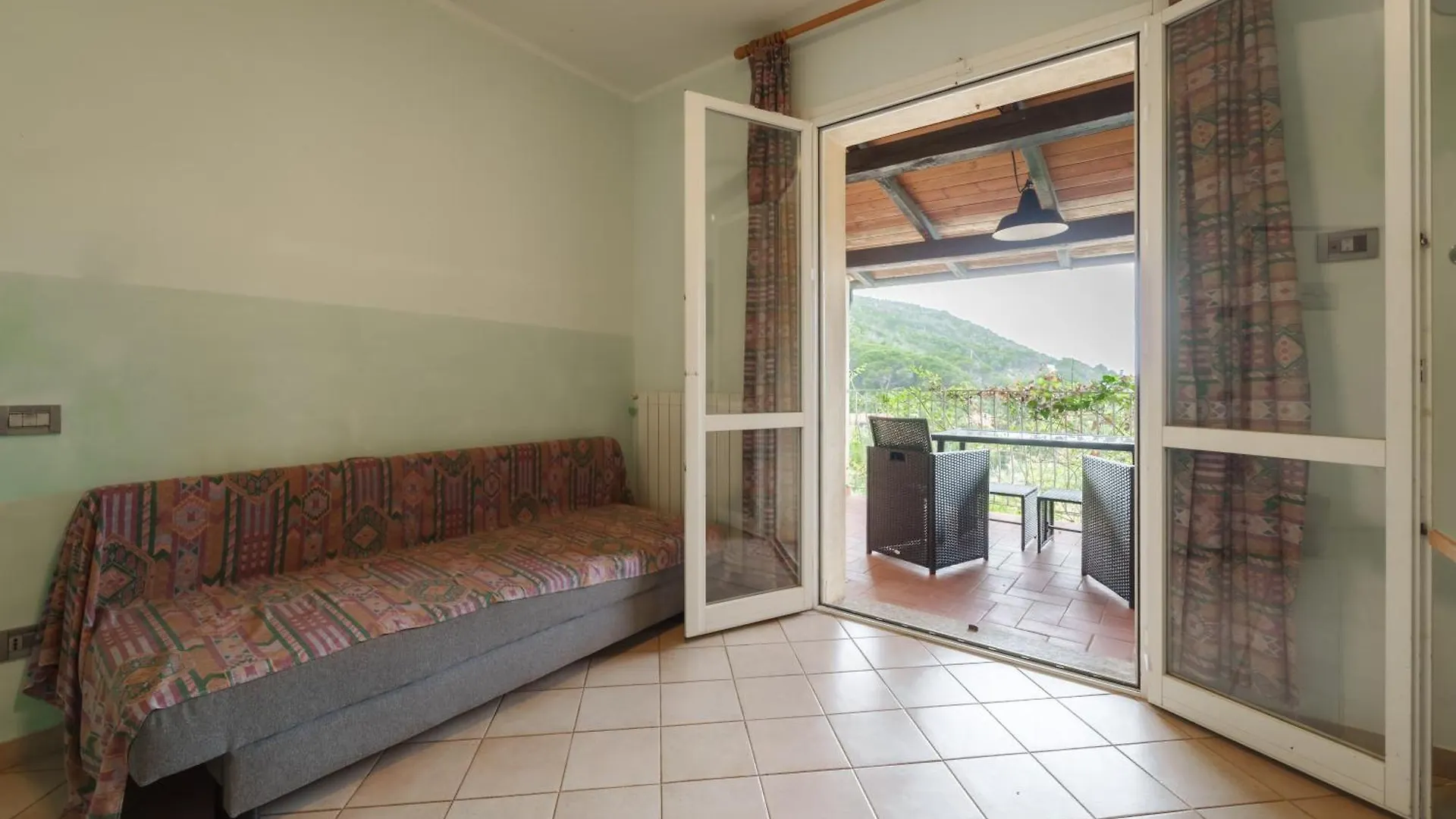 Residence Nisportino Borgo Alloro, Fonte Ed Aida Rio dellʼElba Włochy