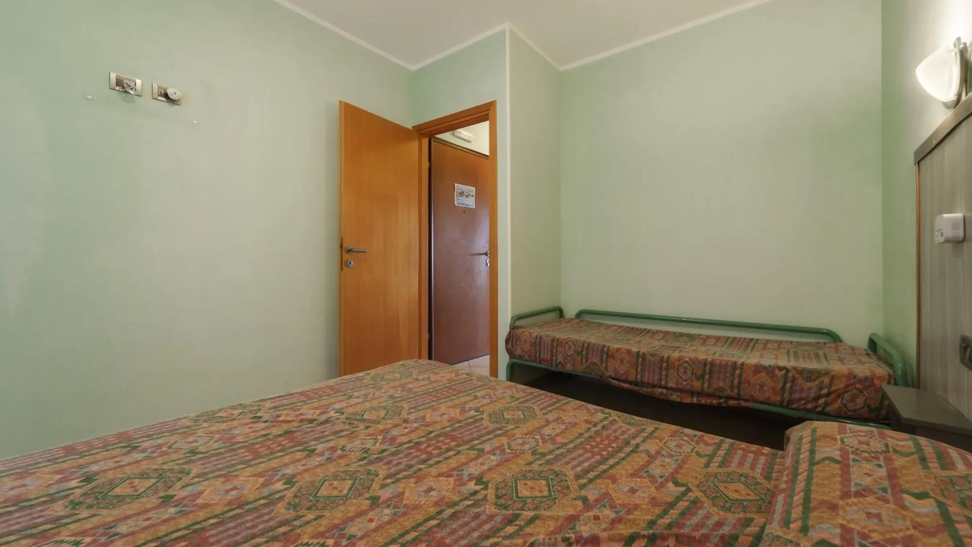 Residence Nisportino Borgo Alloro, Fonte Ed Aida Rio dellʼElba