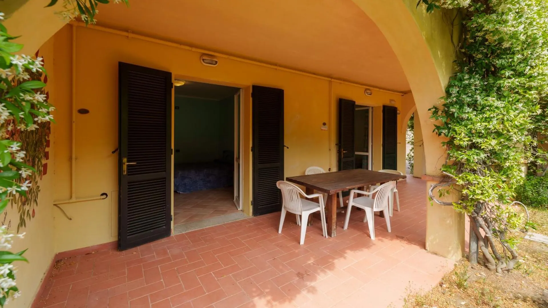 Apartament Residence Nisportino Borgo Alloro, Fonte Ed Aida Rio dellʼElba