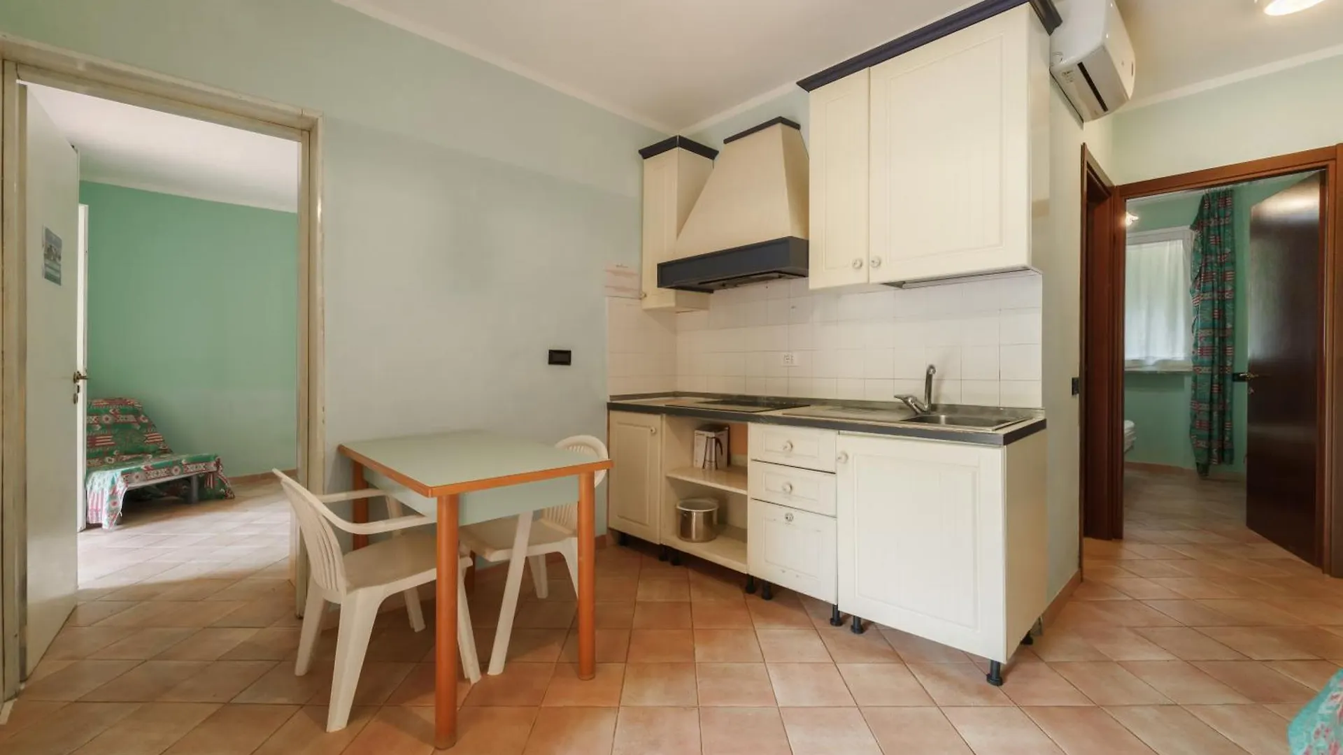 Residence Nisportino Borgo Alloro, Fonte Ed Aida Rio dellʼElba